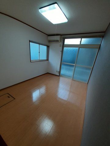 洋室