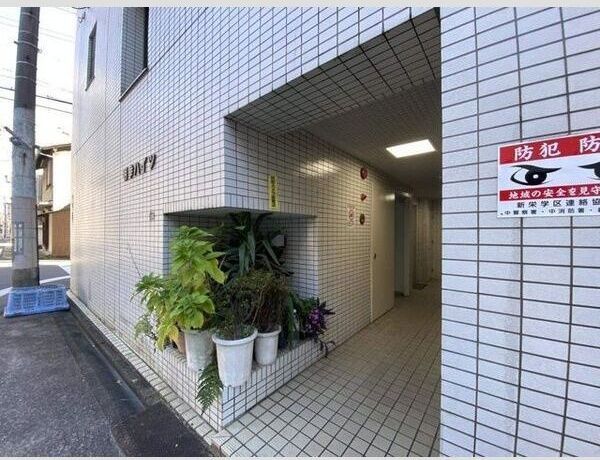 エントランス