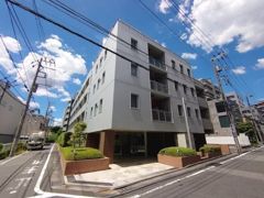 小田急コアロード目白の外観画像