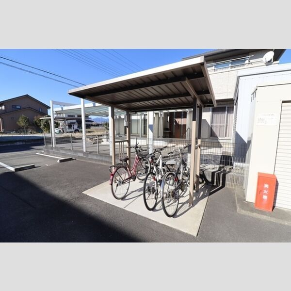 近くに駐輪場あり