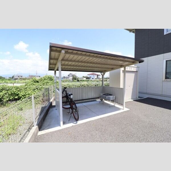 近くに駐輪場あり
