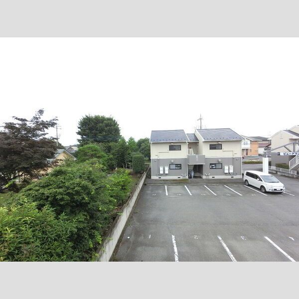近くにベランダからの眺望です。あり