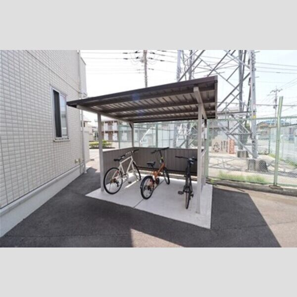 近くに駐輪場あり
