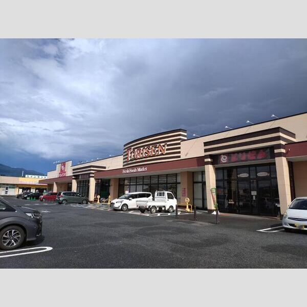 近くにとりせん時沢店(1,450m)あり