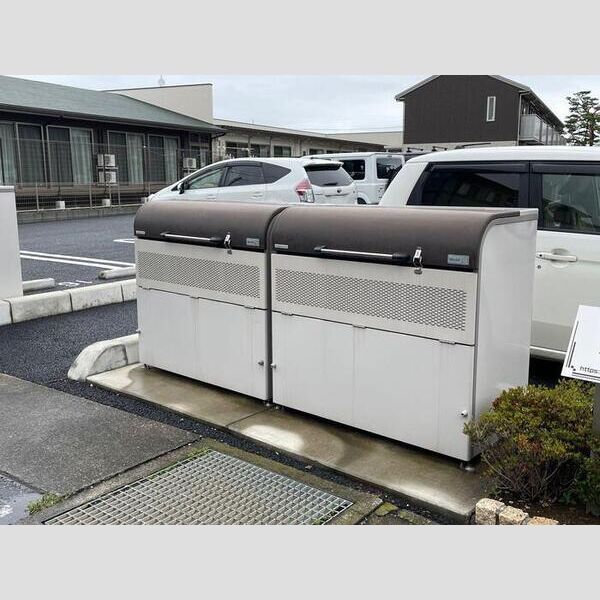 近くにゴミステーションです。あり