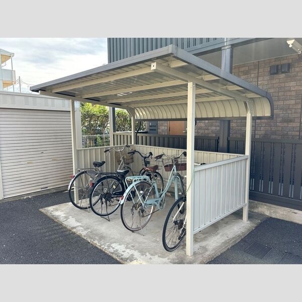 近くに駐輪場あり