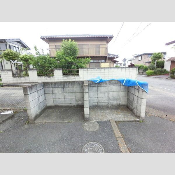 近くにゴミステーションです。あり