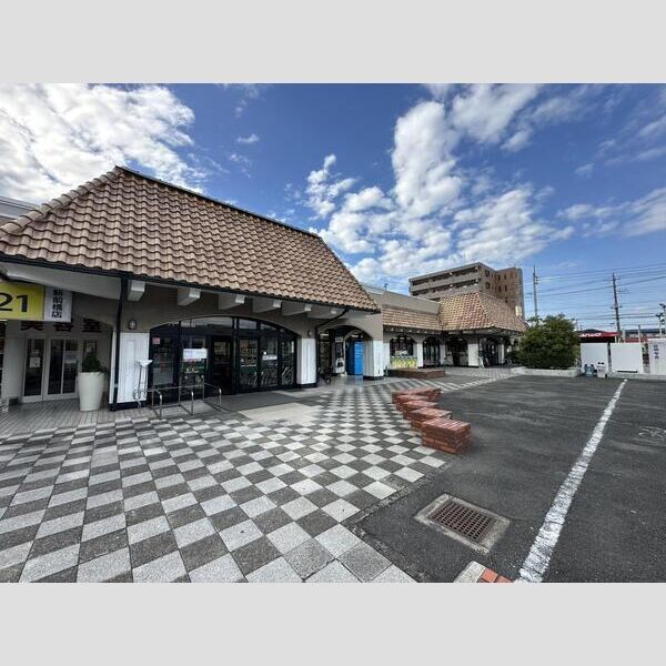 近くに(株)とりせん/新前橋店(318m)あり