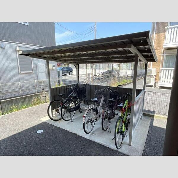 近くに駐輪場あり
