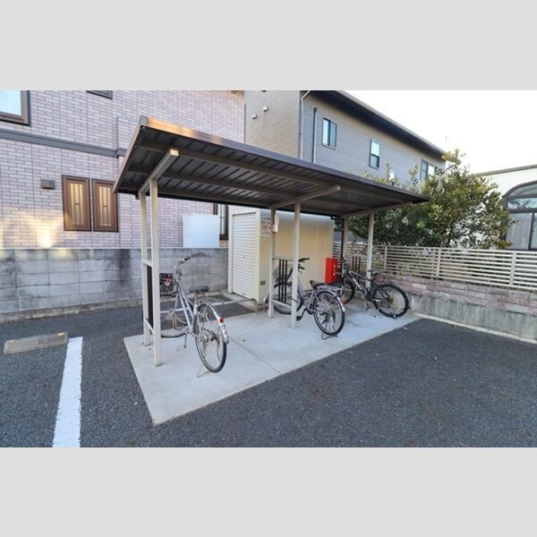 近くに駐輪場あり