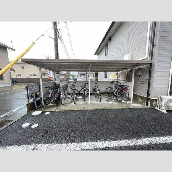 近くに駐輪場あり