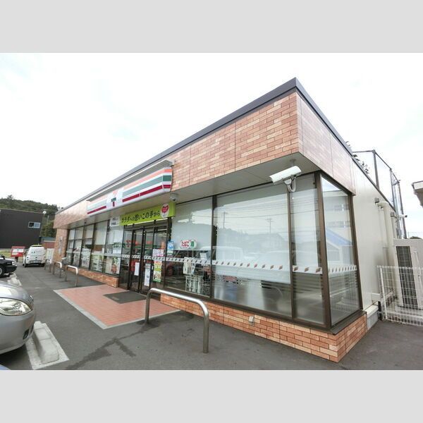 近くにセブンイレブン高崎八千代店あり