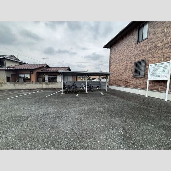 近くに駐輪場あり