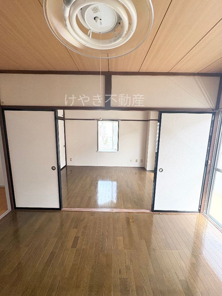 洋室