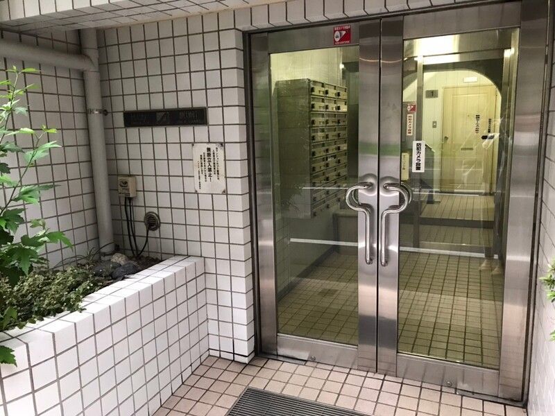 エントランス