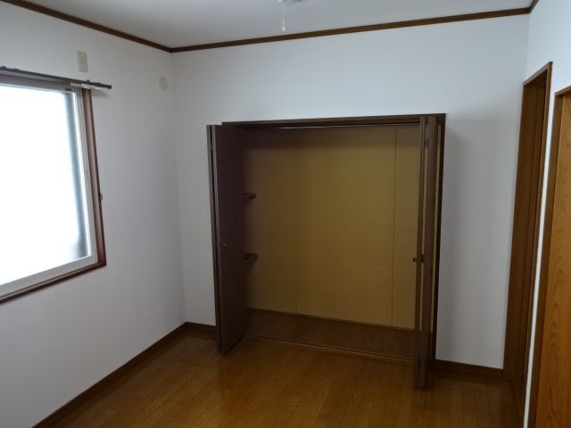 ベッドルーム