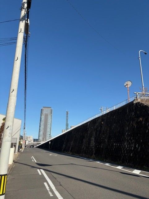 近くに施設あり