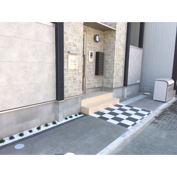 近くに施設あり