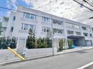 クレストコート旗の台の外観