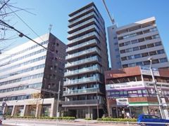 ZOOM東新宿の外観画像