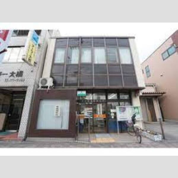 近くに【郵便局】名古屋本陣郵便局まで600mあり