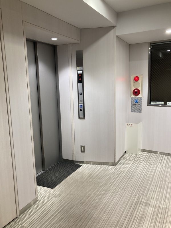 ロビー