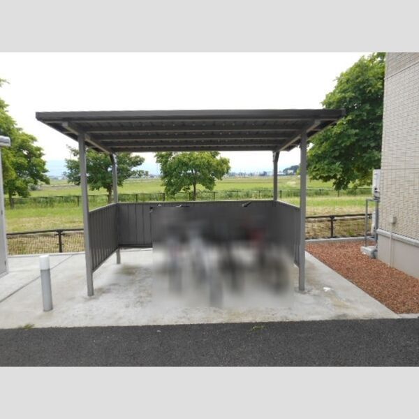 近くに駐輪場あり