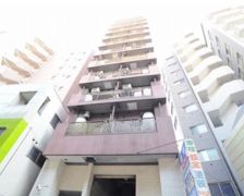 マンションメナハウスの外観画像