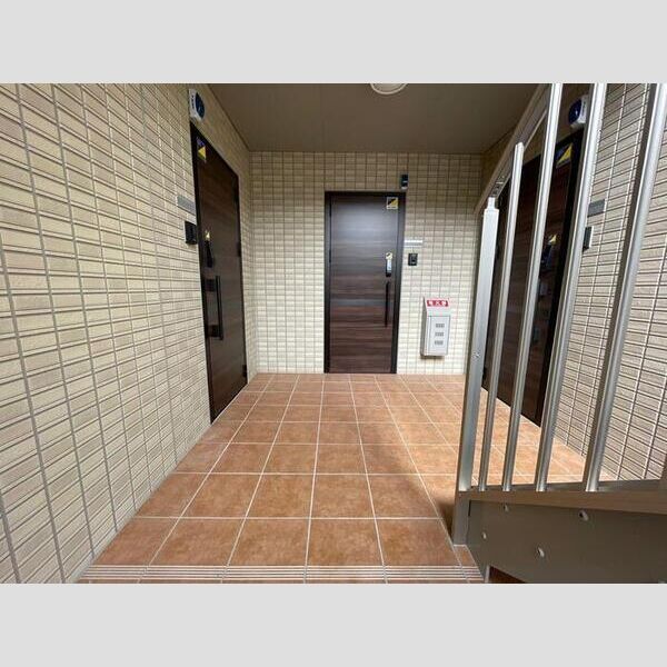 近くにロビーあり