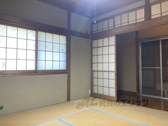 ベッドルーム