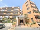 ライオンズマンション学園前の外観