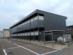 レオパレスミナレット寺町の外観画像
