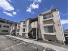 ロイヤルハイツ神宮の外観