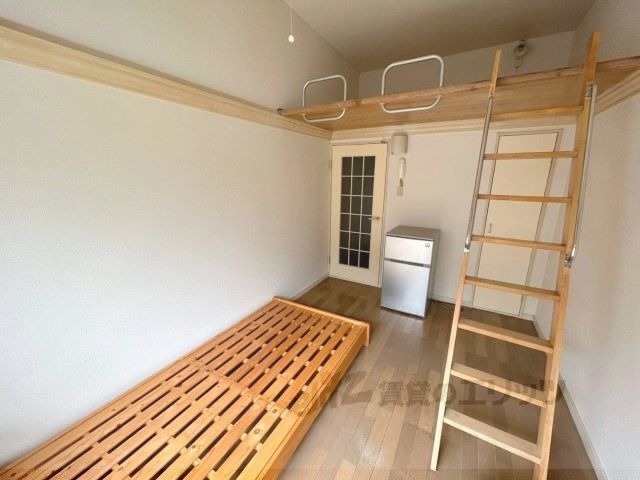 ベッドルーム