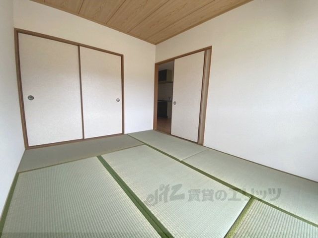 ベッドルーム