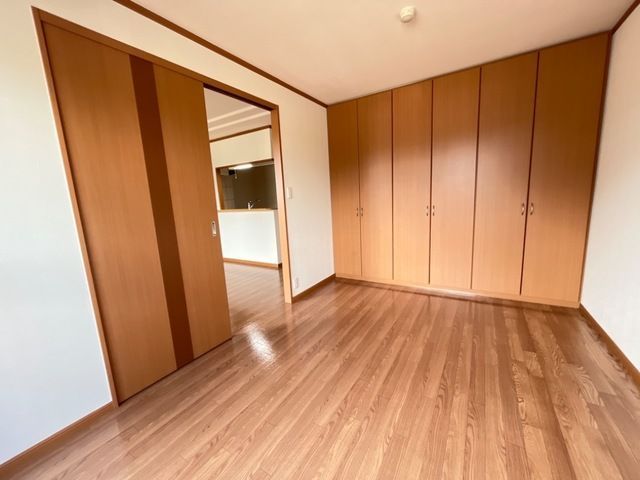 洋室