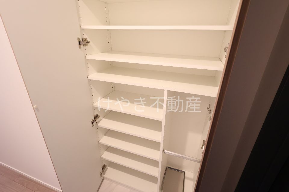 収納