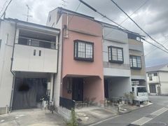 伊勢田町毛語128-23貸家の外観画像