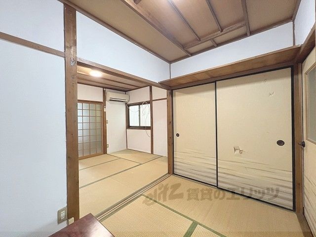 ベッドルーム