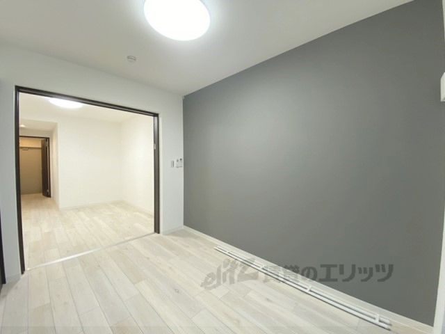 ベッドルーム