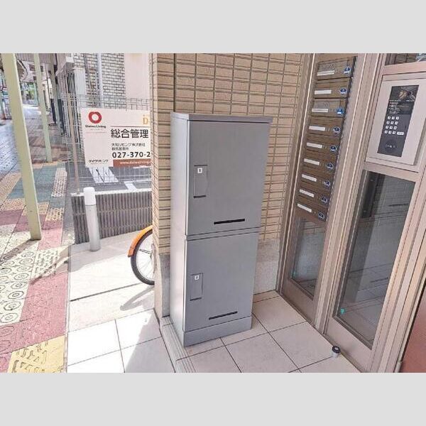 近くに宅配ボックスあり