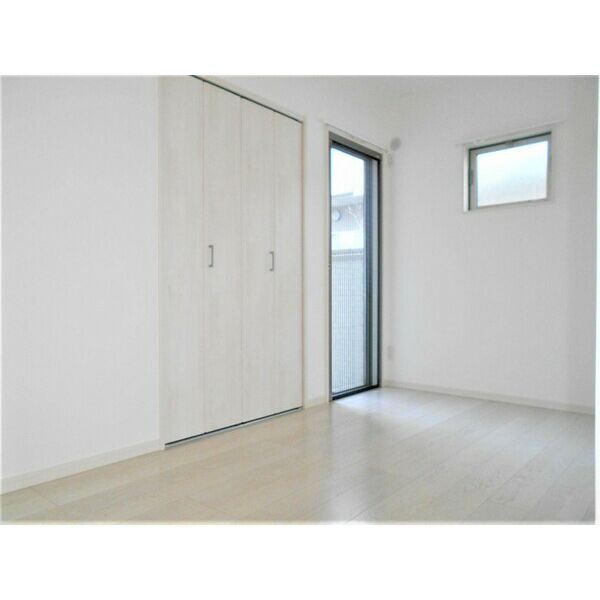 ベッドルーム