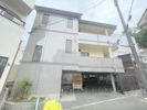 コーポラストウザキの外観
