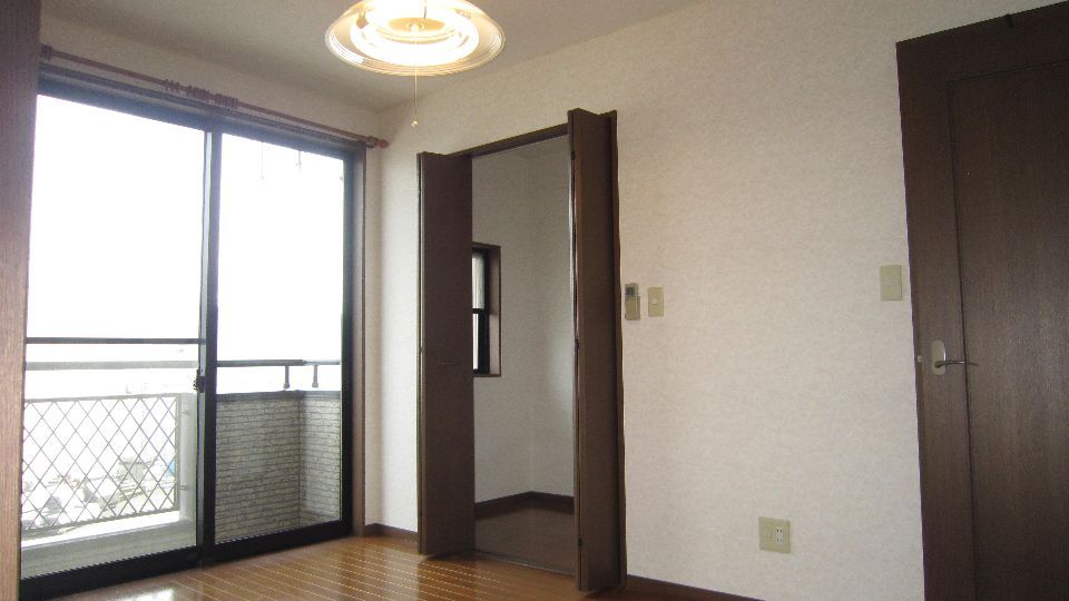 洋室