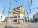 新田村ビルの外観