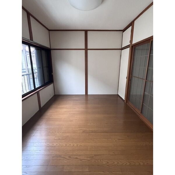 ベッドルーム