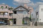 シーズンコート山王(旧レオパレス笈瀬町)の外観