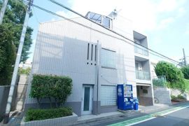 グラントレゾール明大前の外観画像