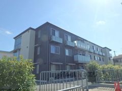 シャーメゾン久津川の外観画像