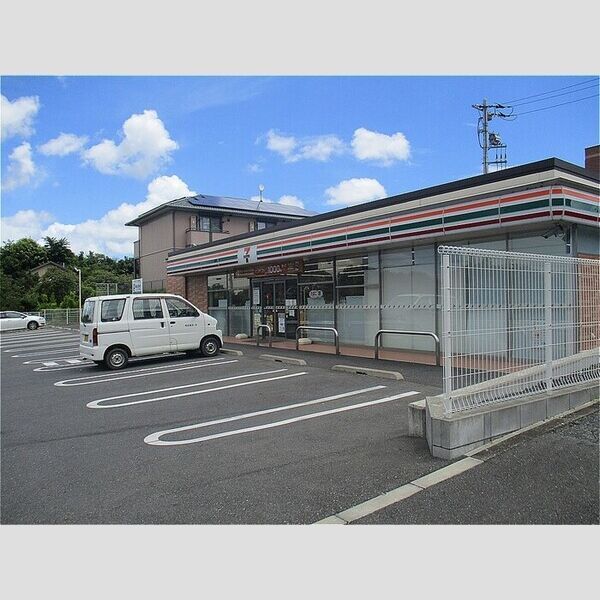 近くにセブンイレブン袖ケ浦長浦駅東店 徒歩3分(192m)あり